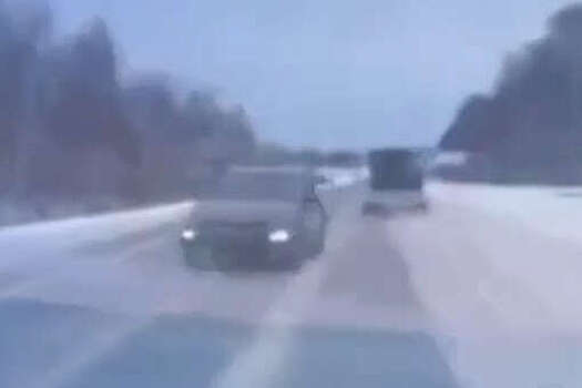 Под Нижним Новгородом водители избежали массового лобового ДТП и попали на видео
