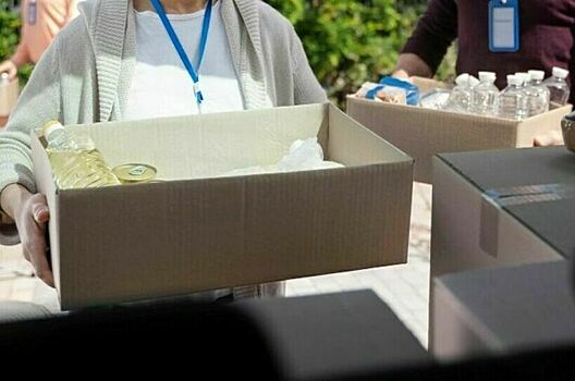 Жители Подмосковья передали новую партию гуманитарной помощи военным в Донецк