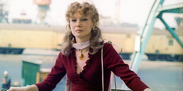 «Дам ей по голове и сяду за это в тюрьму»: почему Гурченко и Тодоровский разругались на съемках фильма «Любимая женщина механика Гаврилова»?