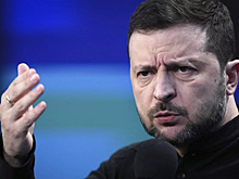 Зеленский попытался снять с себя ответственность за коррупцию