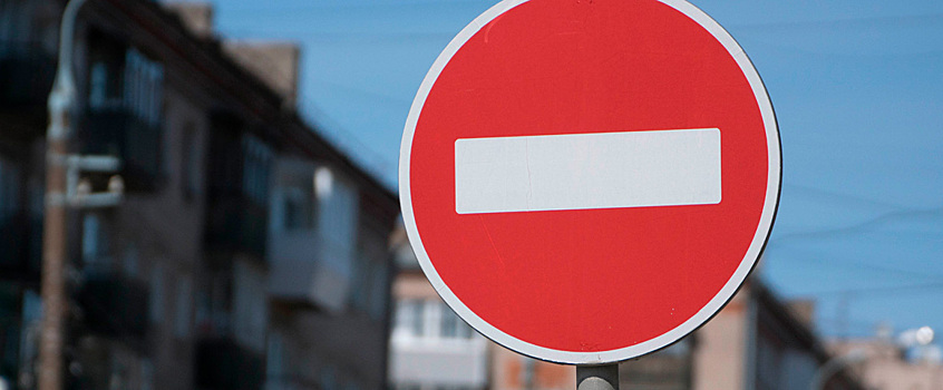 Движение транспорта ограничили на Славянском шоссе в Ижевске