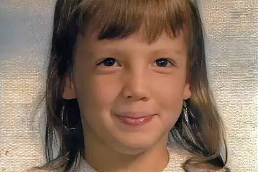Пропавшая 13-летняя девочка внезапно нашлась спустя 20 лет. Почему ей не поверили, а родные сестры отказались ее признавать?