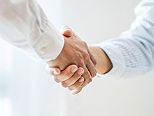 Как возник и эволюционировал жест рукопожатия в разных культурах