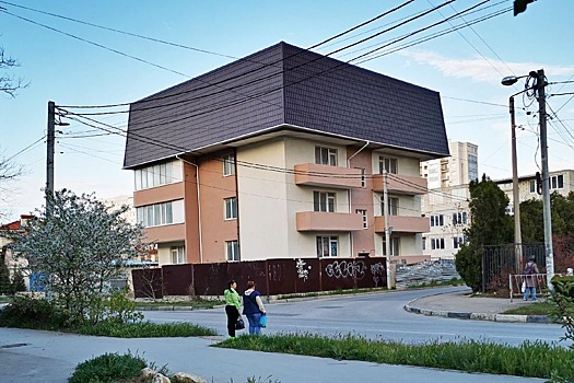 В Севастополе снесут три многоквартирных дома, признанных судом самостроями