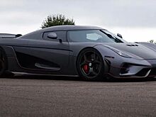 Посмотрите на разгон гиперкара Koenigsegg Regera с уникальной одноступенчатой коробкой передач