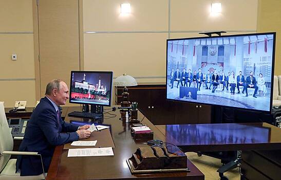 Путин поддержал идею объявить 2023 год Годом математики