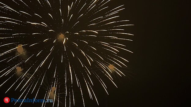 За запуск фейерверка и петард грозит ощутимый штраф