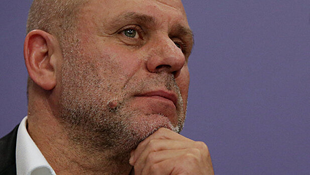 Следствие потребовало ареста экс-директора "Гоголь-центра"