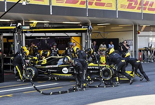 В чём Renault хуже Williams на старте сезона-2019?