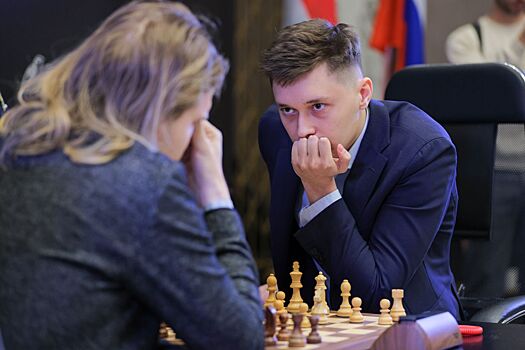Интервью с Андреем Есипенко: матч в Ростове с Рихардом Раппортом, джинсы и скандалы Карлсена, киберспортивный чемпионат мира