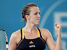 Павлюченкова выиграла турнир в Сиднее в парном разряде