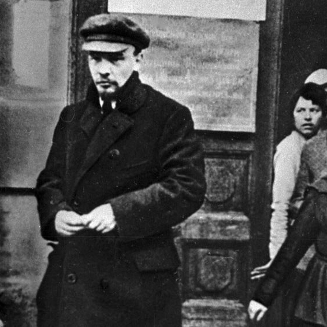Лев Данилкин: Ленин был бешеным путешественником - Рамблер/новости