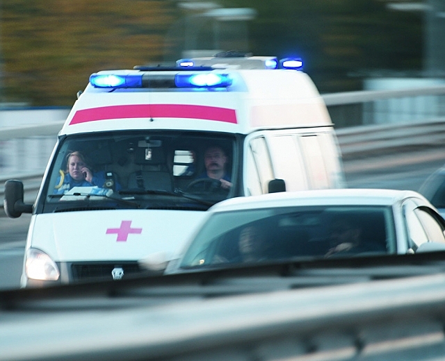 Нижегородские больницы получили 12 новых машин скорой помощи