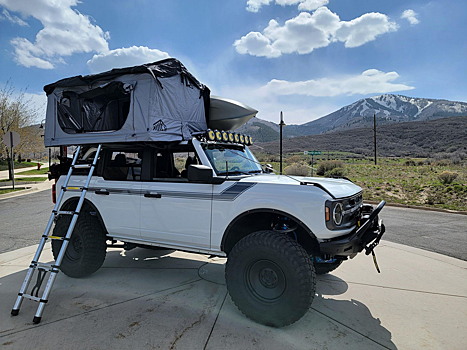 В Сети выставили на продажу Ford Bronco Big Bend 2021 года с пробегом в 1448 км