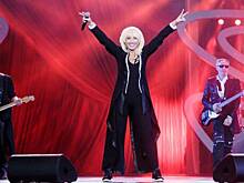 Ирина Аллегрова потеряла миллионы рублей после отмены концертов из-за штамма «Омикрон»