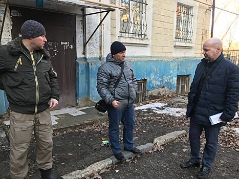 Евгений Ковалев помог жителям округа решить коммунальные проблемы