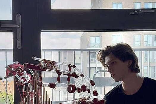 Журналистка Мартынова: сын Меладзе Константин учится в Лондоне за 2,6 млн рублей