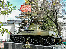 Из песни слова не выкинешь: как три танкиста освобождали Симферополь