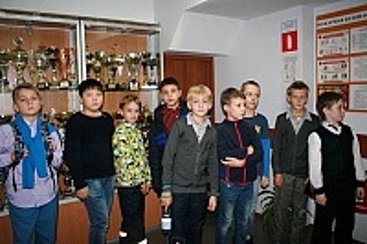27 декабря в шахматном клубе ГБУ "Фаворит" состоялся праздничный турнир по шахматам для "старшей группы"