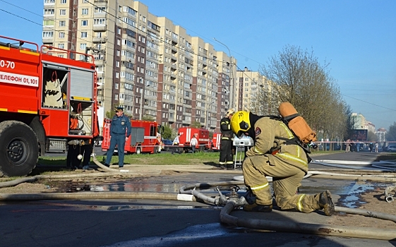 «Поджег игрушку на кровати»: в МЧС Приморья рассказали о причине пожара, унесшего жизни трех детей