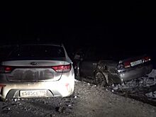 На Урале в жутком ДТП погибли 4 человека, среди них – двое младенцев
