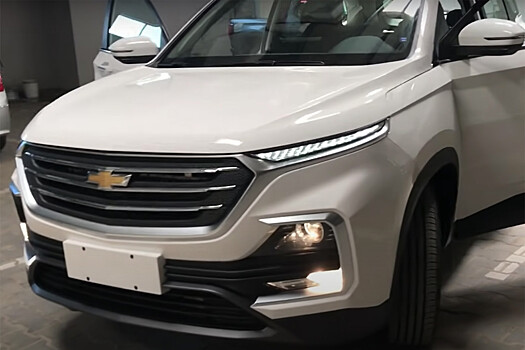Новые Chevrolet Captiva планируют привезти в Россию из ОАЭ