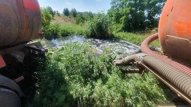 В Ростовской области появилось озеро из нечистот
