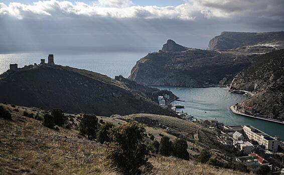 Кто в 1954 году был инициатором передачи Крыма Украине