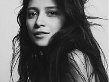 Равшана Куркова снялась для Instagram-сериала, который продвигает туризм в Швейцарии