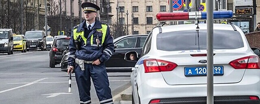 На Ставрополье 82 сотрудников ГИБДД заподозрили в махинациях с документами ОСАГО