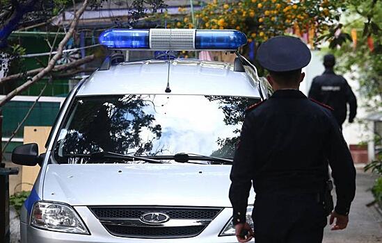 Охранник выстрелил в женщину из пистолета в Москве