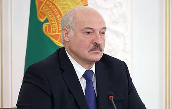Лукашенко заявил, что за провокациями против Белоруссии стоят США
