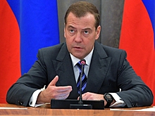 Медведев сохранит пост председателя "Единой России"