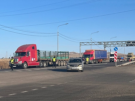 Электронная очередь на МАПП Забайкальск с самым большим грузовым трафиком на границе с Китаем ведется без сбоев