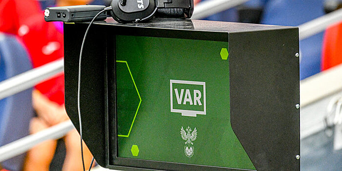 VAR повнимательнее будет следить за Галимовым в матче «Зенит» — «ПАРИ НН», считает Горовой