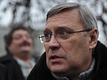 В Нижнем Новгороде неизвестный хотел бросить торт в Касьянова