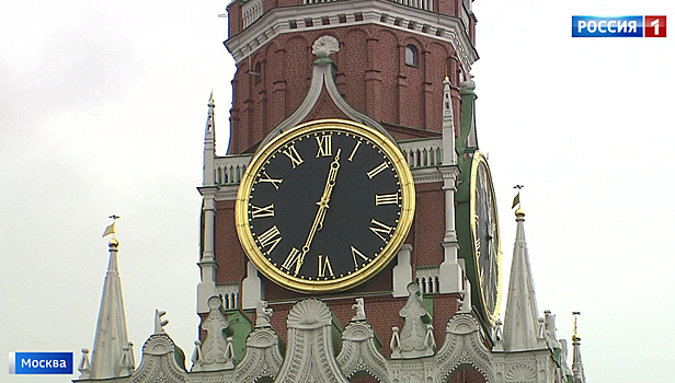 Спасская башня Кремля отмечает годовщину своего переименования