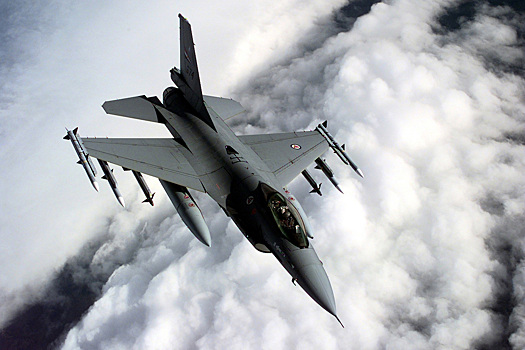 Первый истребитель F-16 сбит российской ПВО над Сумами: пилот погиб