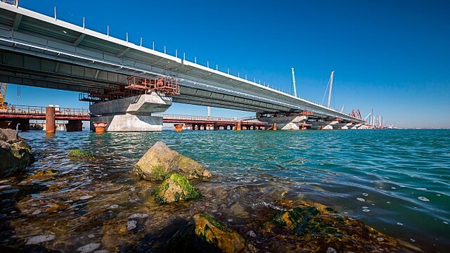 Киев "опозорился" из-за Крымского моста