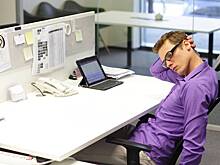 Тренер перечислил лучшие упражнения для офисных работников