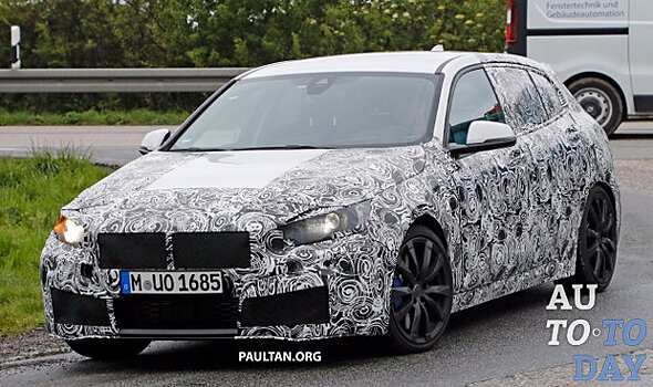 Новая BMW 1 Series получит гибридный и электрический варианты