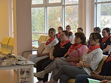 В Пушкинской больнице на встрече профсоюзного актива обсудили поддержку семей