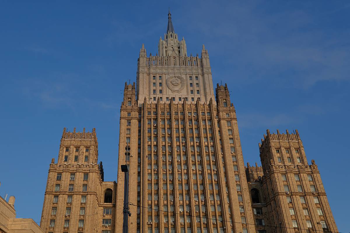 В МИД России заявили о пристальном внимании к встрече Шольца и Си Цзиньпина