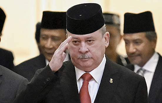 В Малайзии по истечении пятилетнего срока сменился король