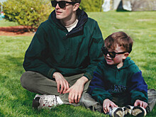 «Я тусуюсь сам с собой»: канадец прифотошопил себя к детским фотографиям