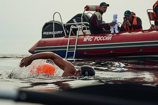 Экстремалы из Приморья впервые переплыли Байкал без гидрокостюмов