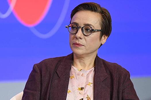 Известная ведущая назвала уехавших из России артистов «выжившими из ума старыми пердунами»