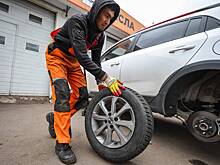 Россиянам назвали подходящее время для перехода на зимнюю резину