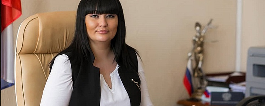 Экс-судья райсуда Волгограда Юлия Добрынина признала вину в покушении на мошенничество