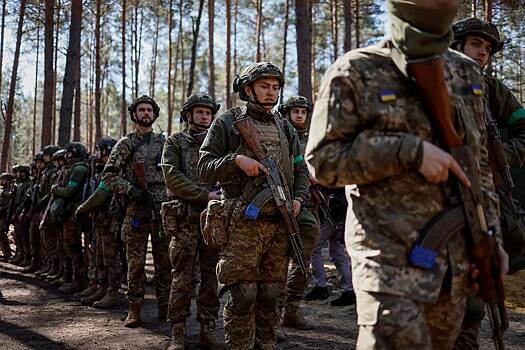 Сырский поручил расследовать столкновение с военкомами на Украине
